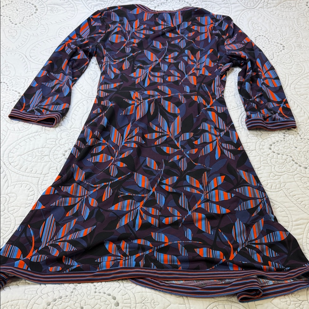 BCBGMaxAzria Adele Long Sleeve Midi Wrap Dress - Vibrant Geometric Floral Design - Picture 5 of 9